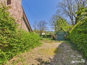 Garage- click for photo gallery
